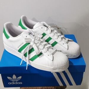 Adidas Superstar men's sneakers size 8
